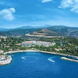 5* Ośrodek wypoczynkowy Pine Bay
