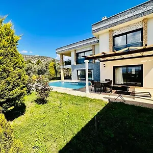Villa Bella, Kusadası